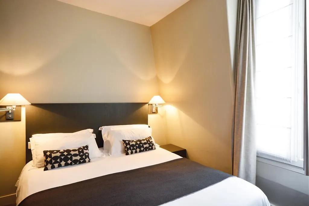 Des Princes Hotel 2*